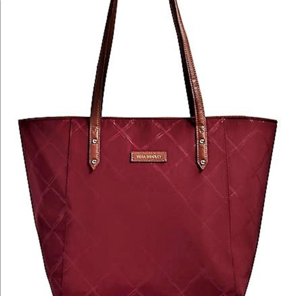 Vera Bradley Handbags - Vera Bradley Preppy Poly Ella Tote